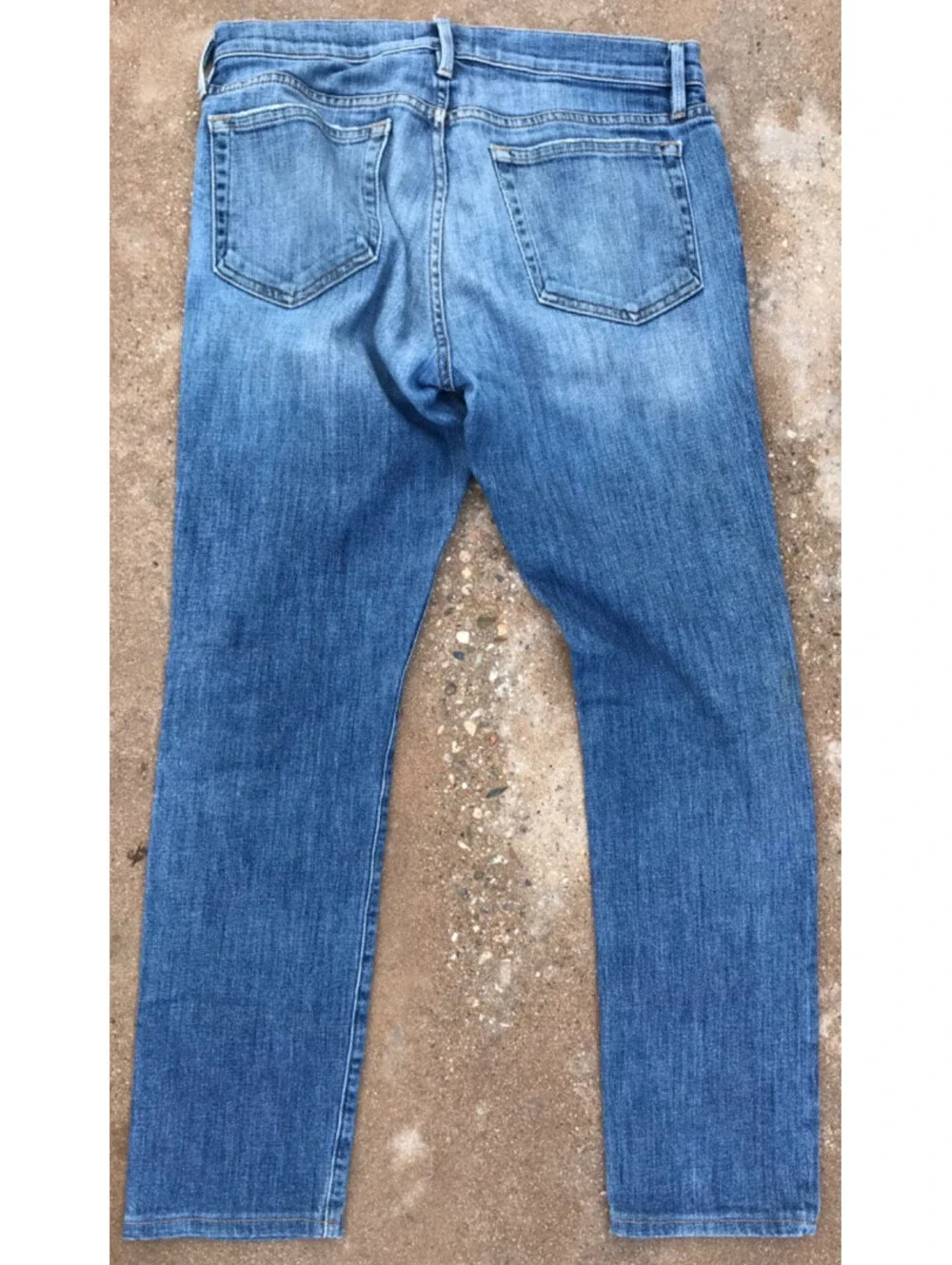 Frame Made in USA  L'Homme Slim-Fit Denim Blue Jeans Light Wash Mens 30x31 hole